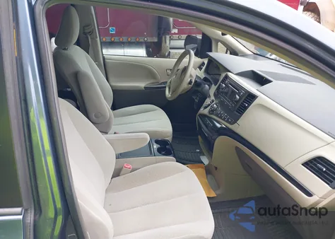 2013 Toyota Sienna Le V6 8 Passenger из США, поврежденный, VIN 5TDKK3DC5DS387611